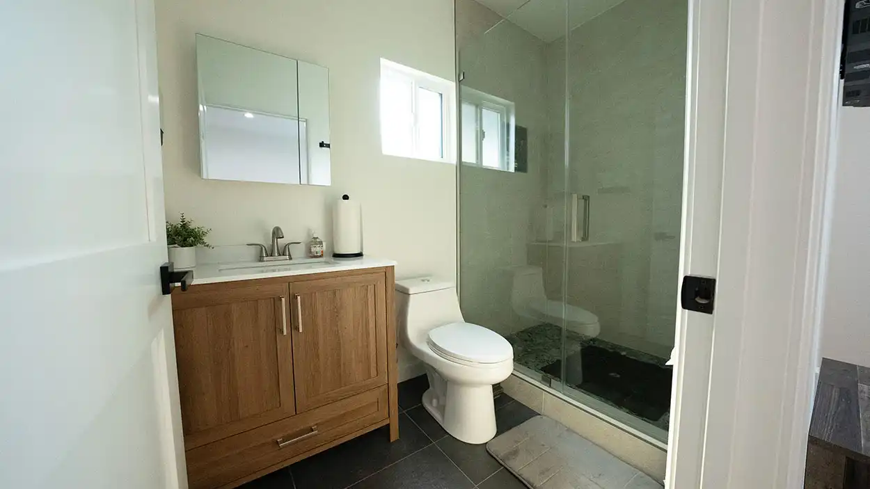 10 Acre Ranch BLU Private Cottages Facility Exterior view with volleyball net in the garden