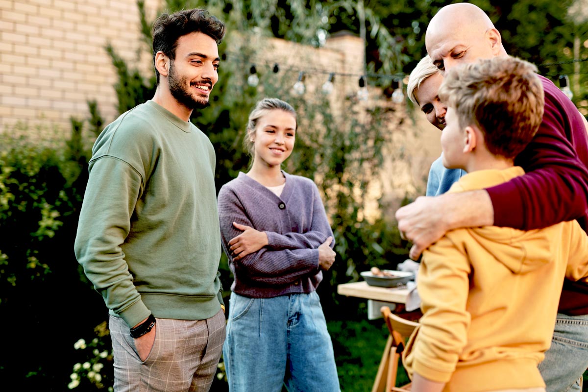 family and staff during weekend family therapy