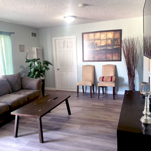 10 Acre Ranch BLU Private Cottages Facility Interior living room