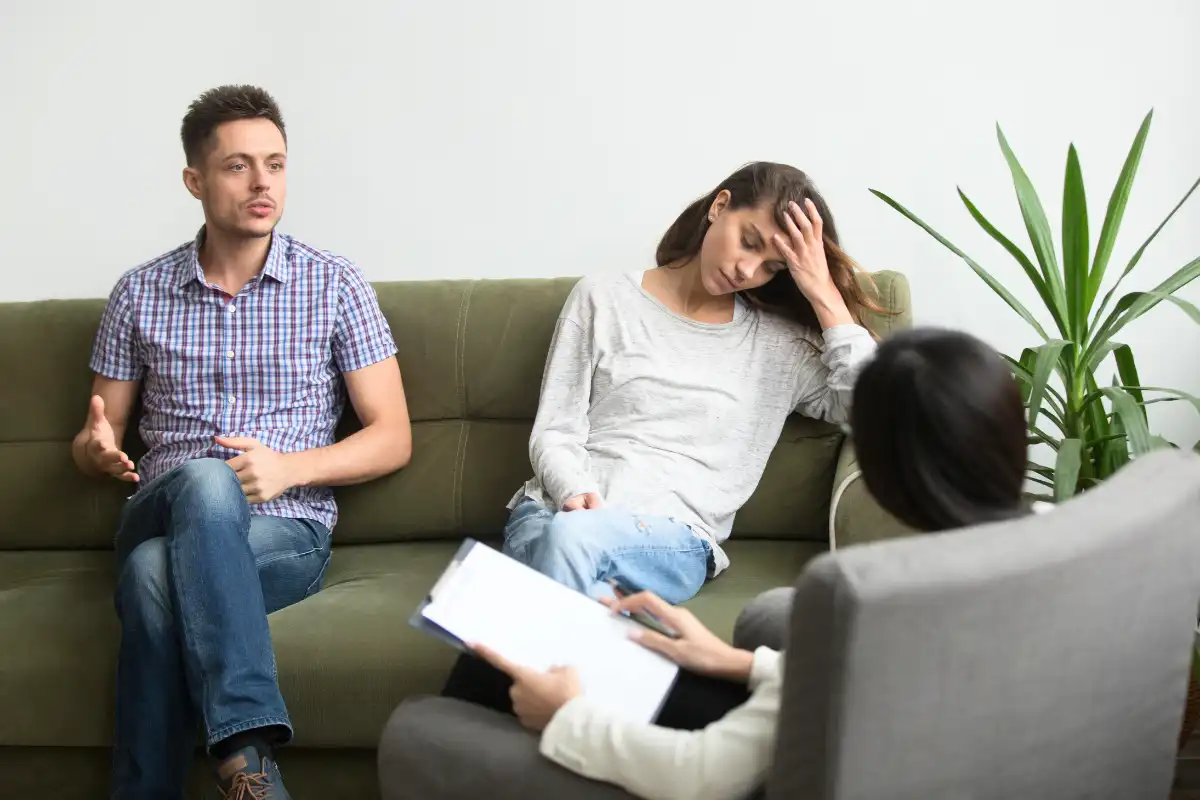 husband and wife at couples rehab in riverside california