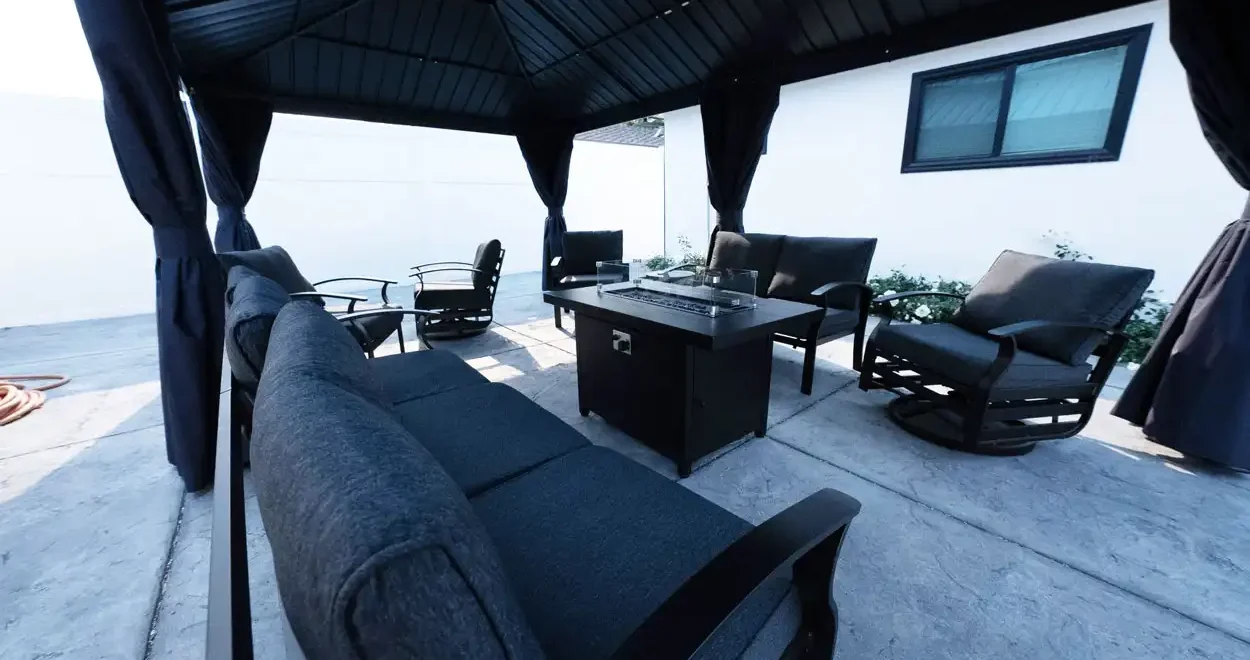 10 Acre Ranch Facility Exterior 08